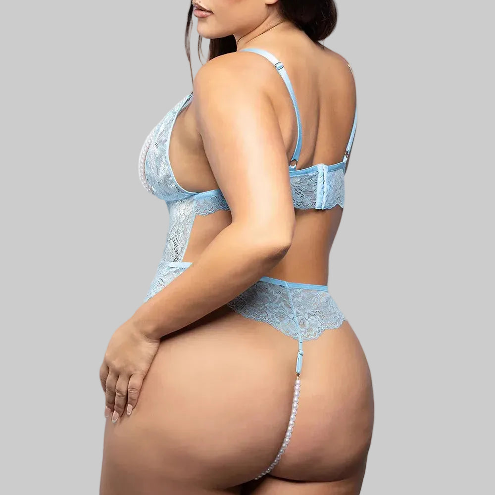 From the back this teddy looks like a simple bra and thong set.