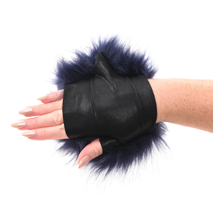 Cougar Spiked Sensation Glove