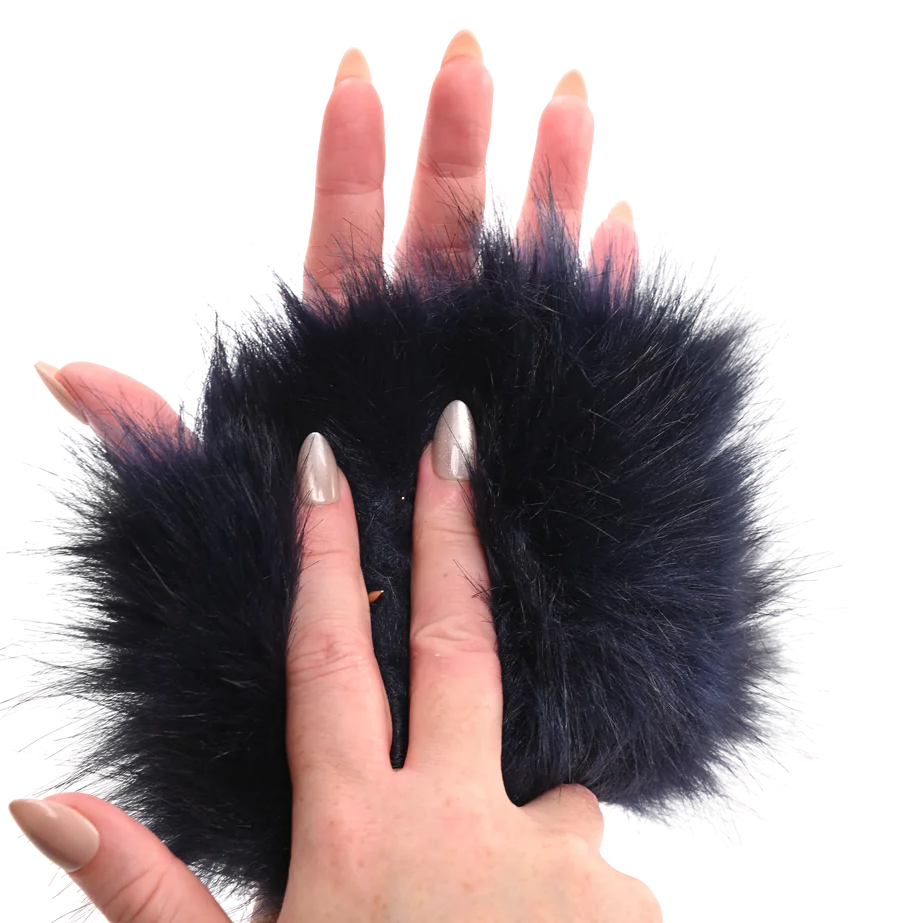 Cougar Spiked Sensation Glove