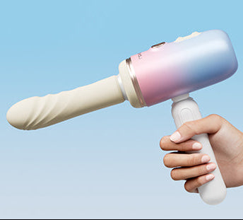 Showing the handle attached to the mechanical unit, giving you to the easy ergonomics you desire in play. 